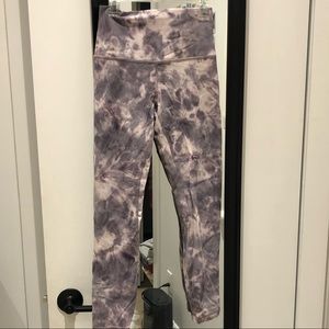Lululemon Align legging Shibori purple & white inseam 25 size 4